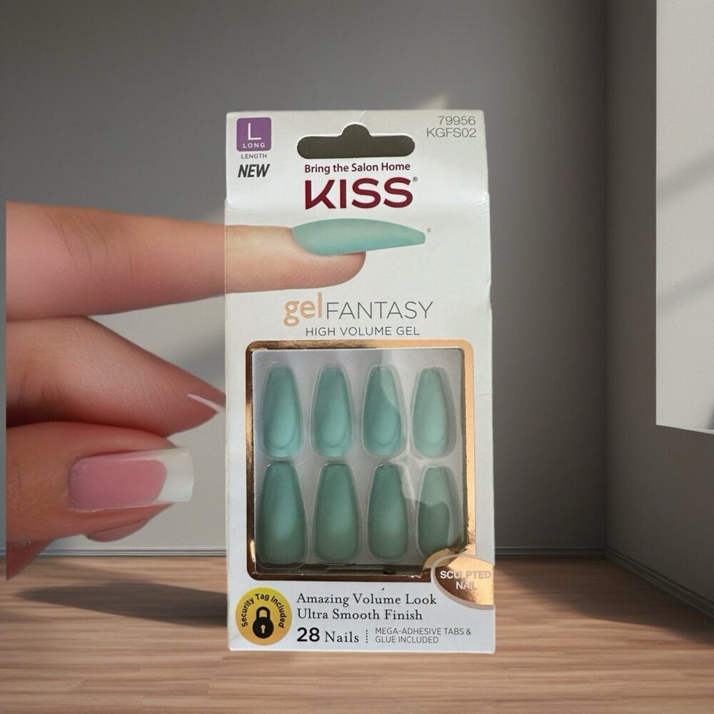 KISS Gel Fantasy High Volume Gel Nails